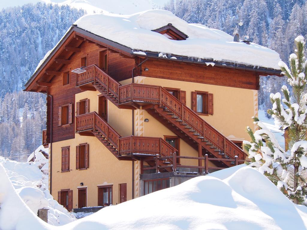 Al Molino Lägenhet Livigno Exteriör bild